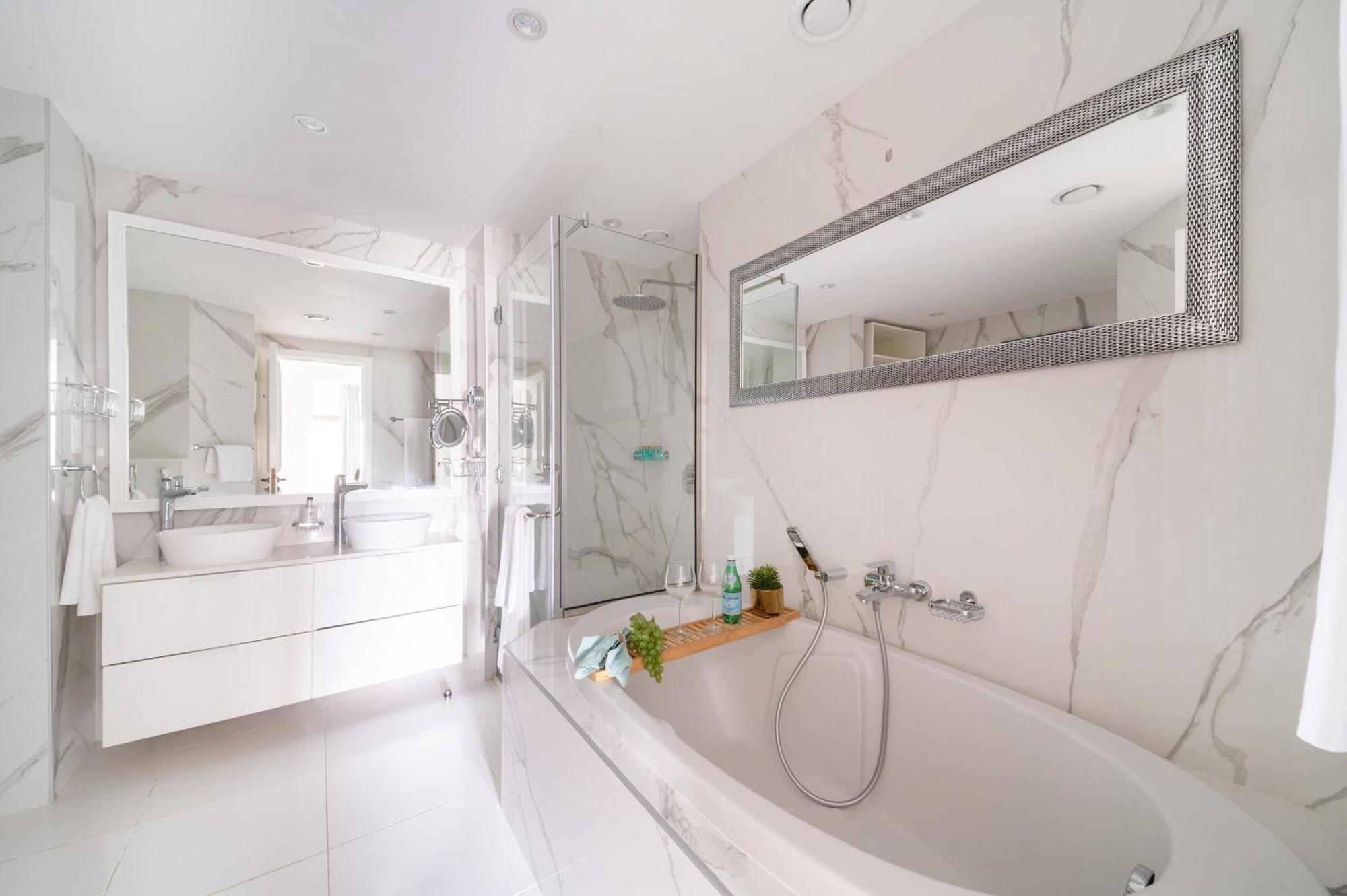 Frank Porter - Fairmont Residence South Dubaï Extérieur photo